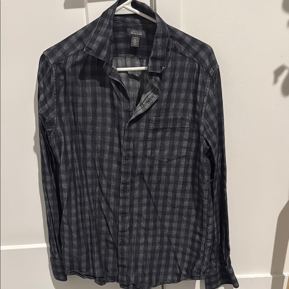 Men's Dark Gray Plaid Shirt